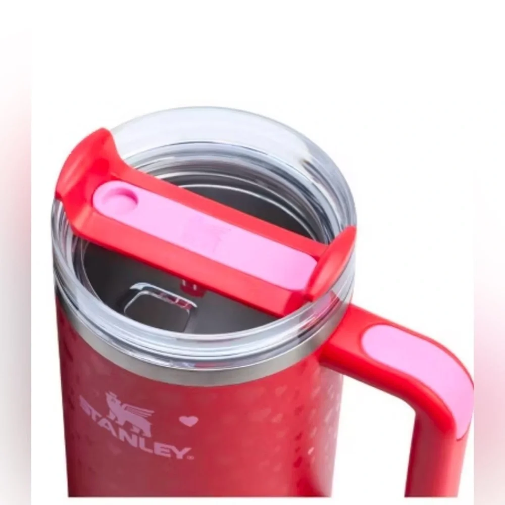 ❤️❤️Valentine’s Day Stanley tumbler cup 40 ounce 2025 ❤️❤️❤️ - Picture 4 of 9